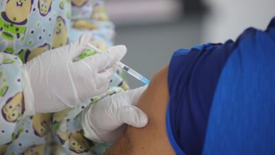 10 Ribu Orang Bakal Dapat Vaksinasi Dari TNI-Polri