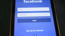 Cara menyembunyikan status online di Facebook