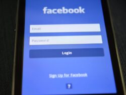 Cara Mudah Menyembunyikan Status Online di Facebook Web dan Android