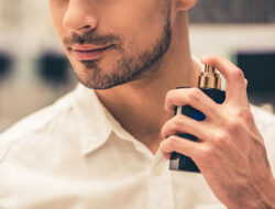 Rekomendasi Merk Parfum Pria Murah Terbaik yang Tahan Lama