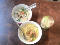 Mie Kocok Mang Dadeng, Kuliner Enak dan Terkenal di Jl Ahmad Dahlan Bandung