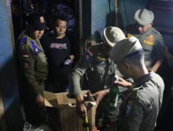 Jawab Keresahan Masyarakat, Satpol PP Kota Bandung Sita Ratusan Botol Miras